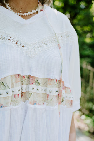 The Heidi Floral Top - WHITE
