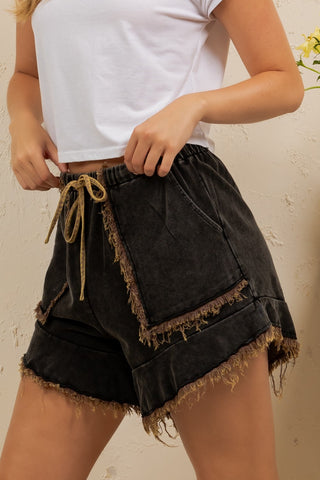 The Sage Shorts - CHARCOAL