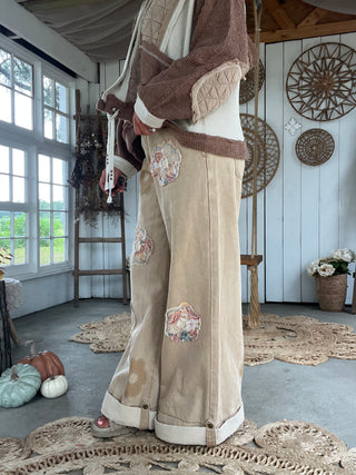 Floral Fields Pants - TAN