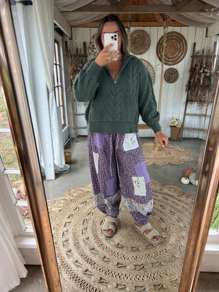 The Wildflower Walks Joggers - LILAC