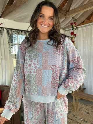 The Dream in Color Pullover - BLUE