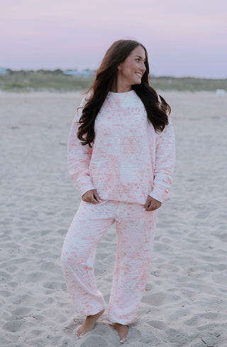 The Coastal Cottage Quilted Crew