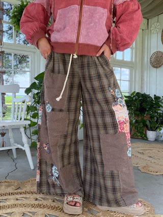 The Falling Leaves Plaid Pants - OLIVE
