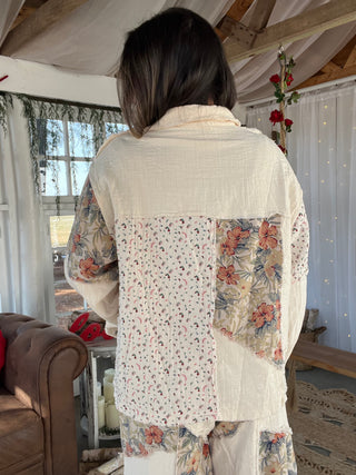 The Benny Floral Top - CREAM