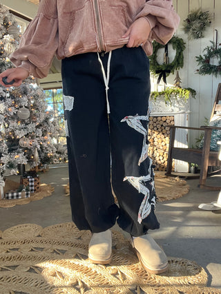 Stitch In The Stars Joggers - BLACK