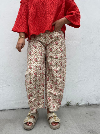 Jacquard Floral Printed Barrel Jeans