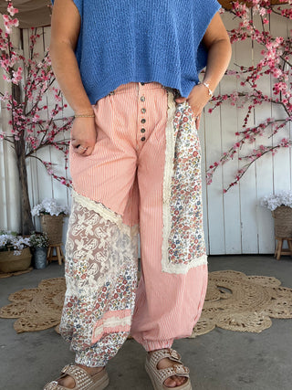 The Park Ave Lace Joggers - CORAL