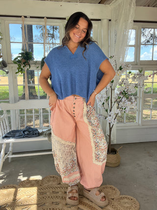 The Park Ave Lace Joggers - CORAL