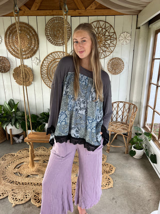 Apple Orchard Days Top - CHARCOAL