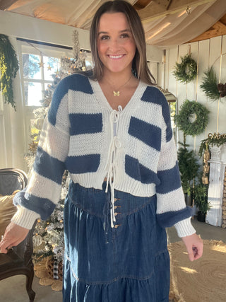 The Cinammon Twist Bow Sweater - NAVY