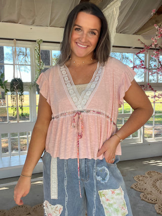 Breezy Boulevard Top - BLUSH