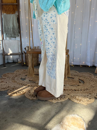 The Landry Floral Pants - CREAM