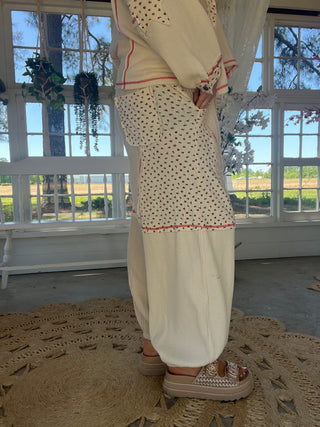 The Brailey Patch Pants - CREAM