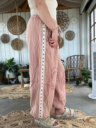 Chestnut Chill Joggers - PEACH
