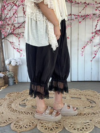 The Midnight Breeze Bloomers