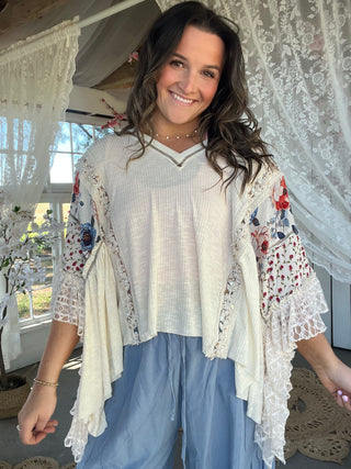 Frilly Flair Floral Top - CREAM