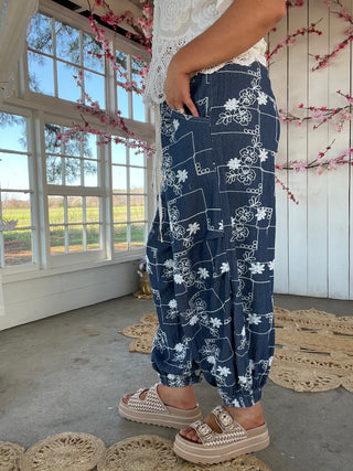 The Mosaics Embroidered Pants - DENIM