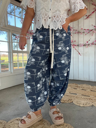 The Mosaics Embroidered Pants - DENIM