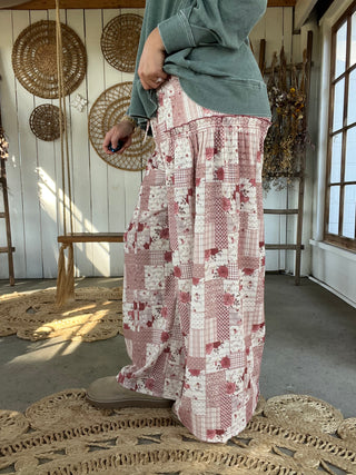 The Farmers Market Floral Pants - BLUSH