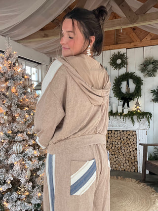 The Jet Glam Zip Up - TAN PREORDER