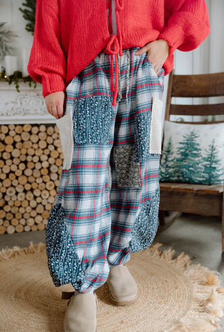 Falling For Plaid Peace Joggers - BLUE