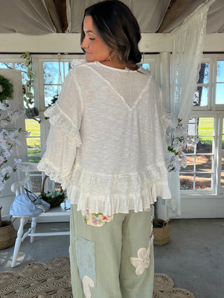Lila Ruffle Blouse - WHITE