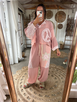 The Brailey Patch Pants - PINK