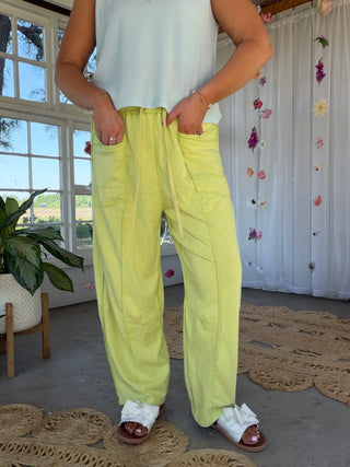 The Annie Barrel Pants - LIME