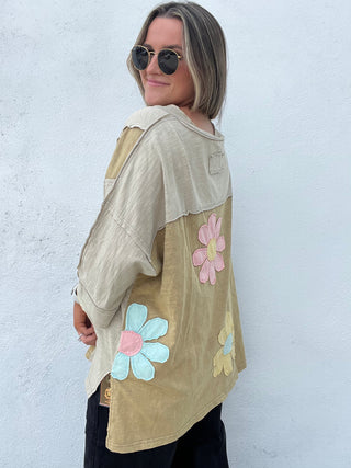 Flower Patches Mineral Washed Top - OLIVE