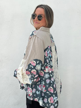 Luna Petal Top - NEUTRAL