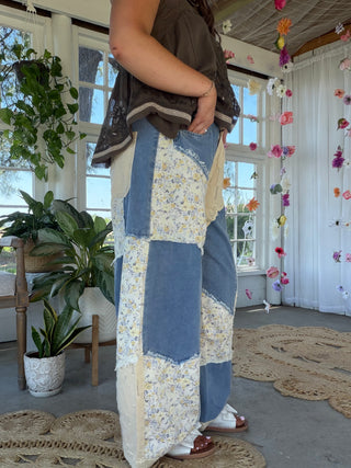 The Botanical Breeze Floral Pants - DENIM