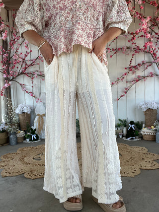The Miami Lace Pants - CREAM