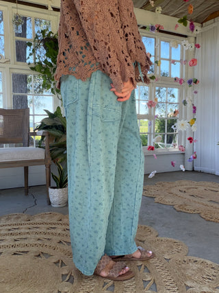 The Postcard From Paradise Barrel Pants - BLUE