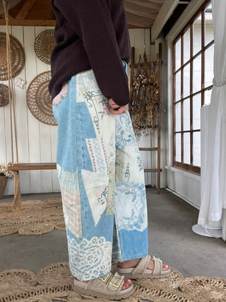 The Illusions Printed Barrel Jeans