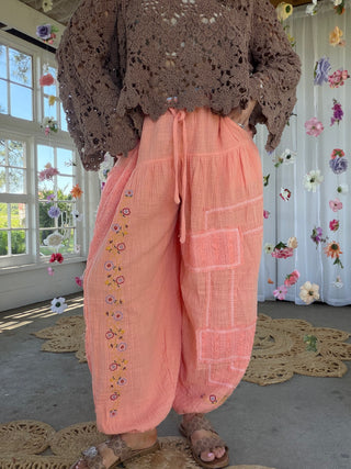 Sea By The Bloom Joggers - CORAL