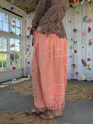 Sea By The Bloom Joggers - CORAL