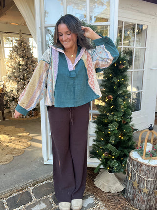 The Dark Sea Pullover - TEAL