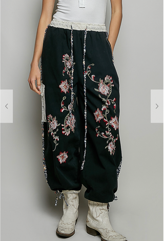 The Eden Bloom Pants - BLACK
