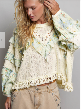 The Eyelet Twirl Top - BLUE FLORAL