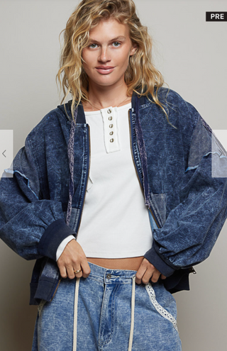 The Beachy Bow Hoodie - NAVY