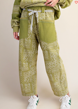 The Cozy Cottage Paisley Barrels - MATCHA