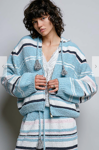 The Winter Wonderland Zip - ICY BLUE