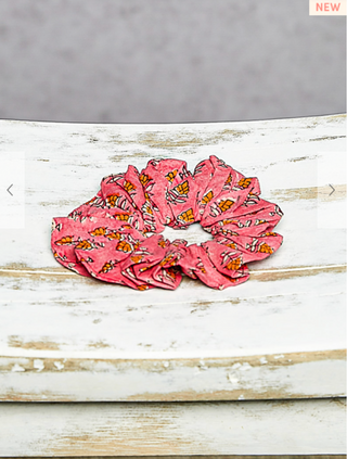 POL SCRUNCHIES