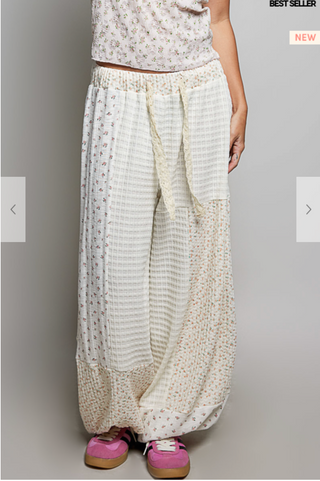 The Saltwater Petals Joggers - Natural Multi
