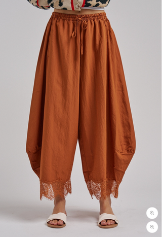 The Golden Hour Barrel Bloomers - RUST
